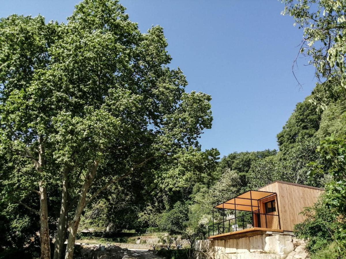 Les Cabanes De La Fontaine Lacoste  Exterior foto